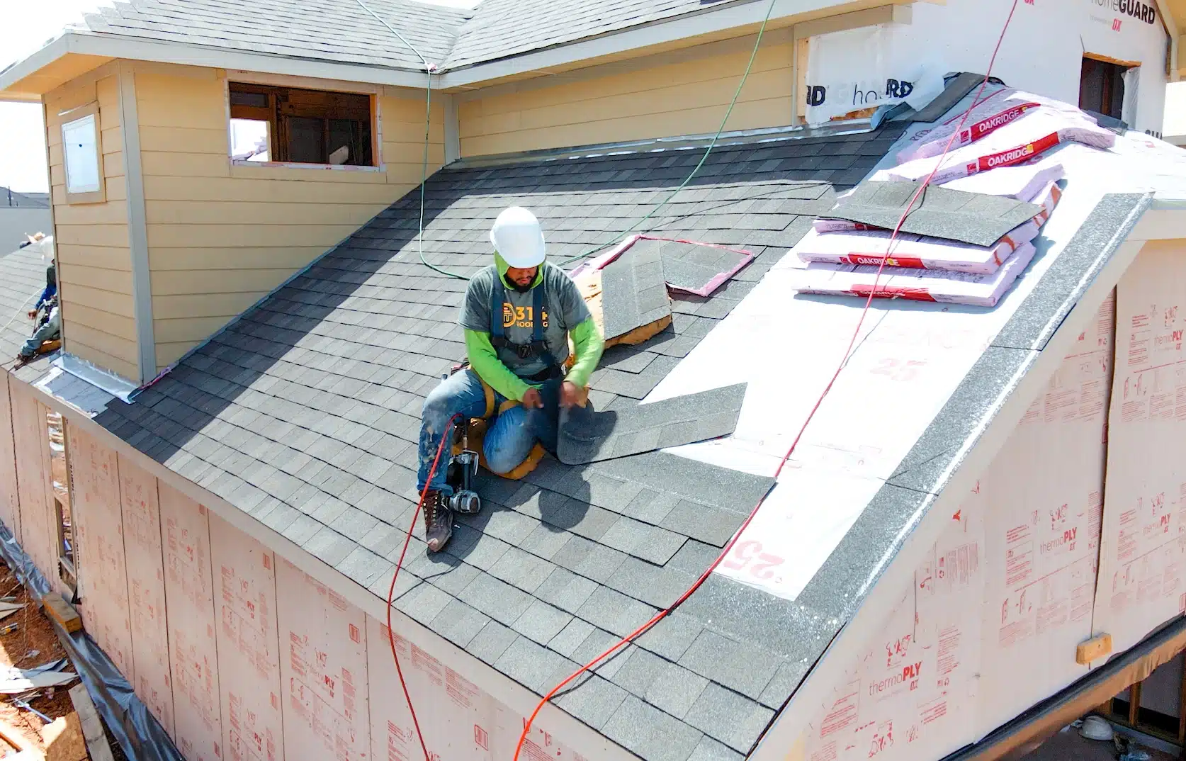efficient-residential-roof-repairs-the-woodlands-314-roofing-solutions